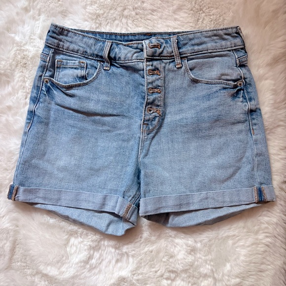 Old Navy Pants - Old Navy High Rise Jean Short